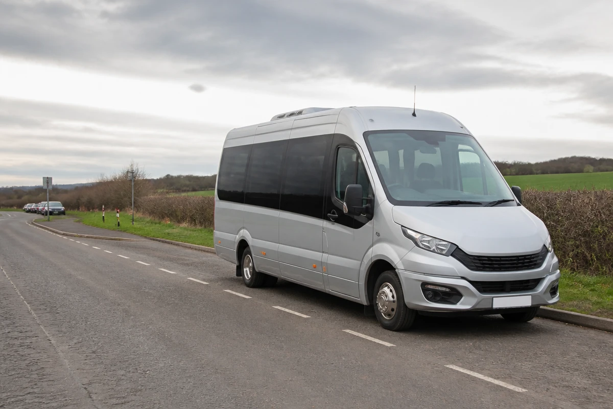 Minibus Hire in Gorbals